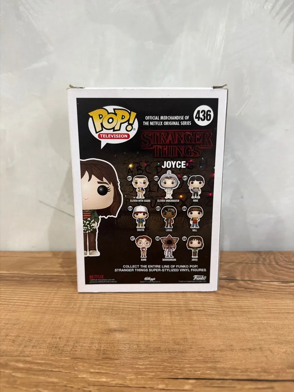 Funko Pop Stranger Things 436 Joyce - Foto 2