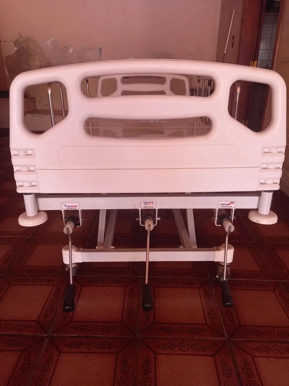 Cama hospitalar 