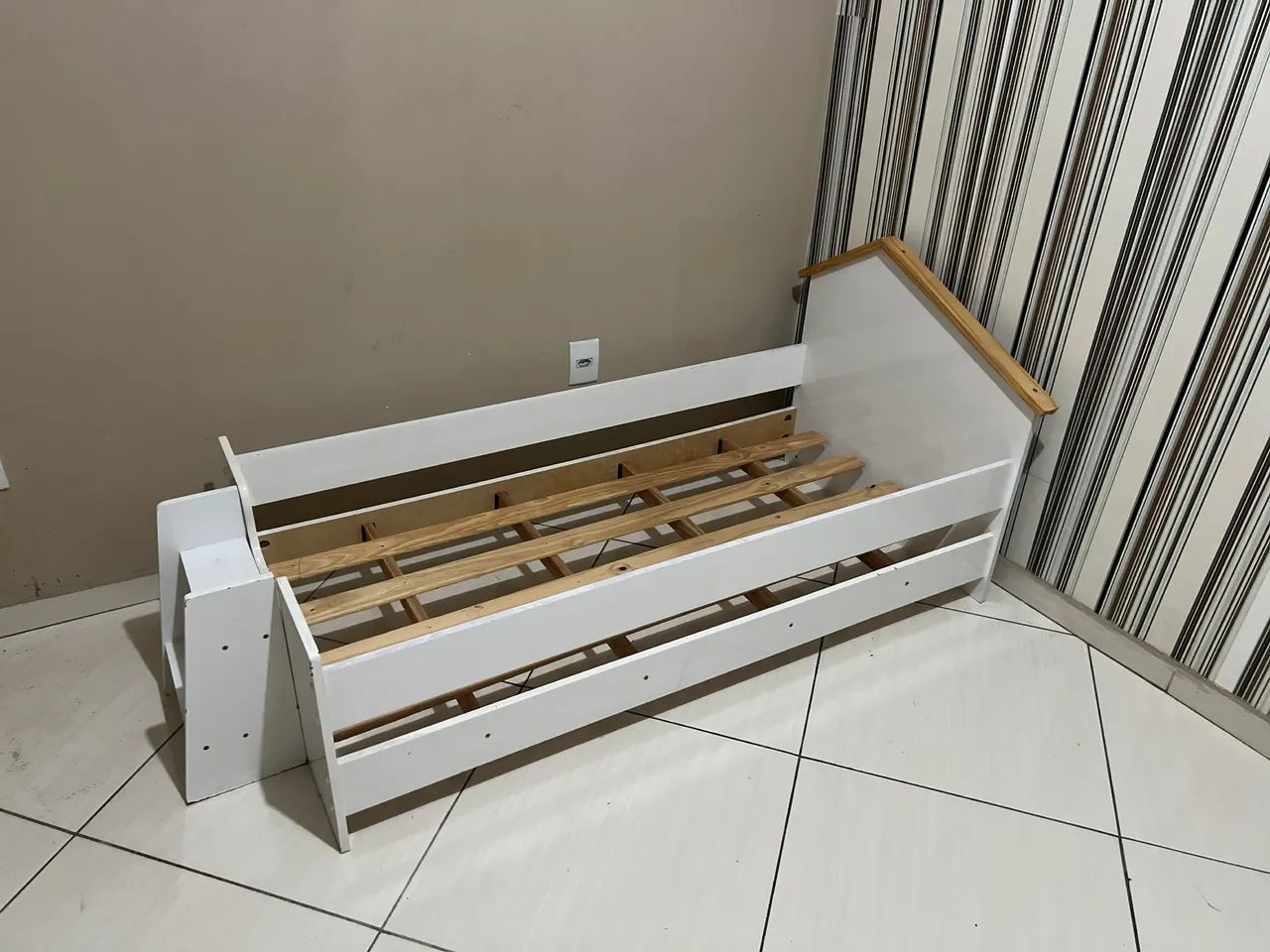 Cama infantil com escadinha ? nunca usada - Foto 2
