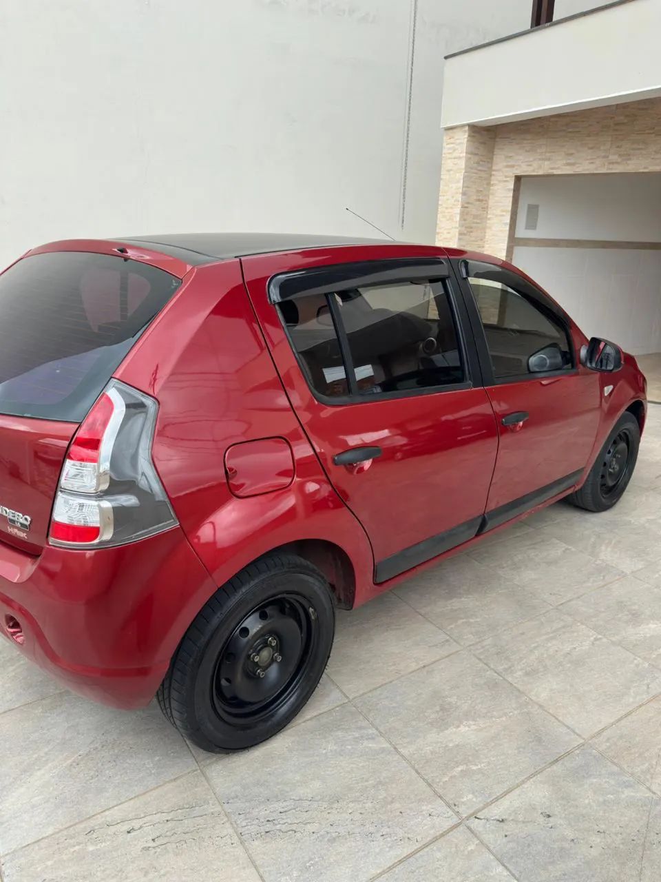 Renault Sandero 2011