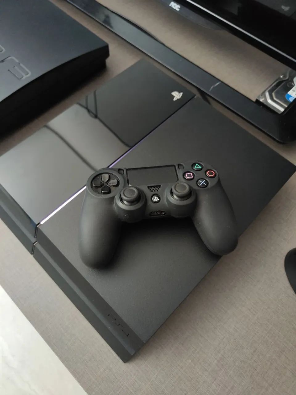 PS4 Fat com caixa GoldHen