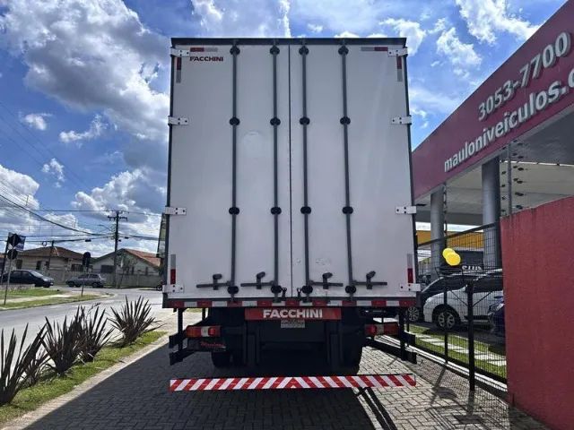 ATEGO 2426 COM BAÚ FACCHINI - Foto 5