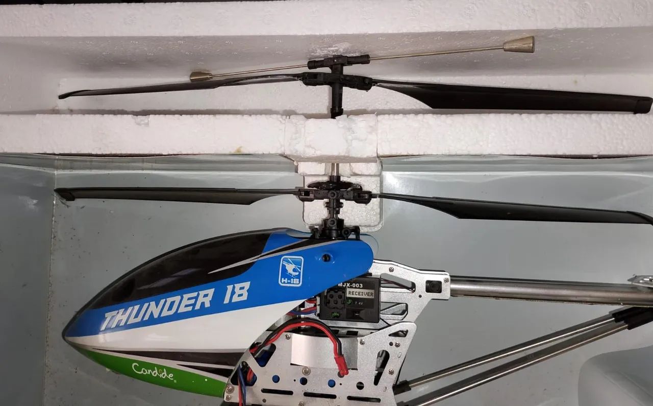 Helicóptero Thunder H-18  - Foto 2