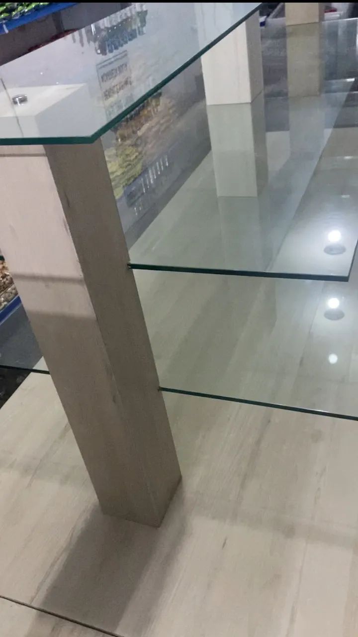 Móvel projetado em vidro temperado  - Foto 5