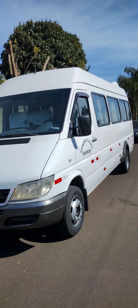Mercedes-Benz Sprinter 413 Van Luxo 2.2 16 E 20L Dies 2010