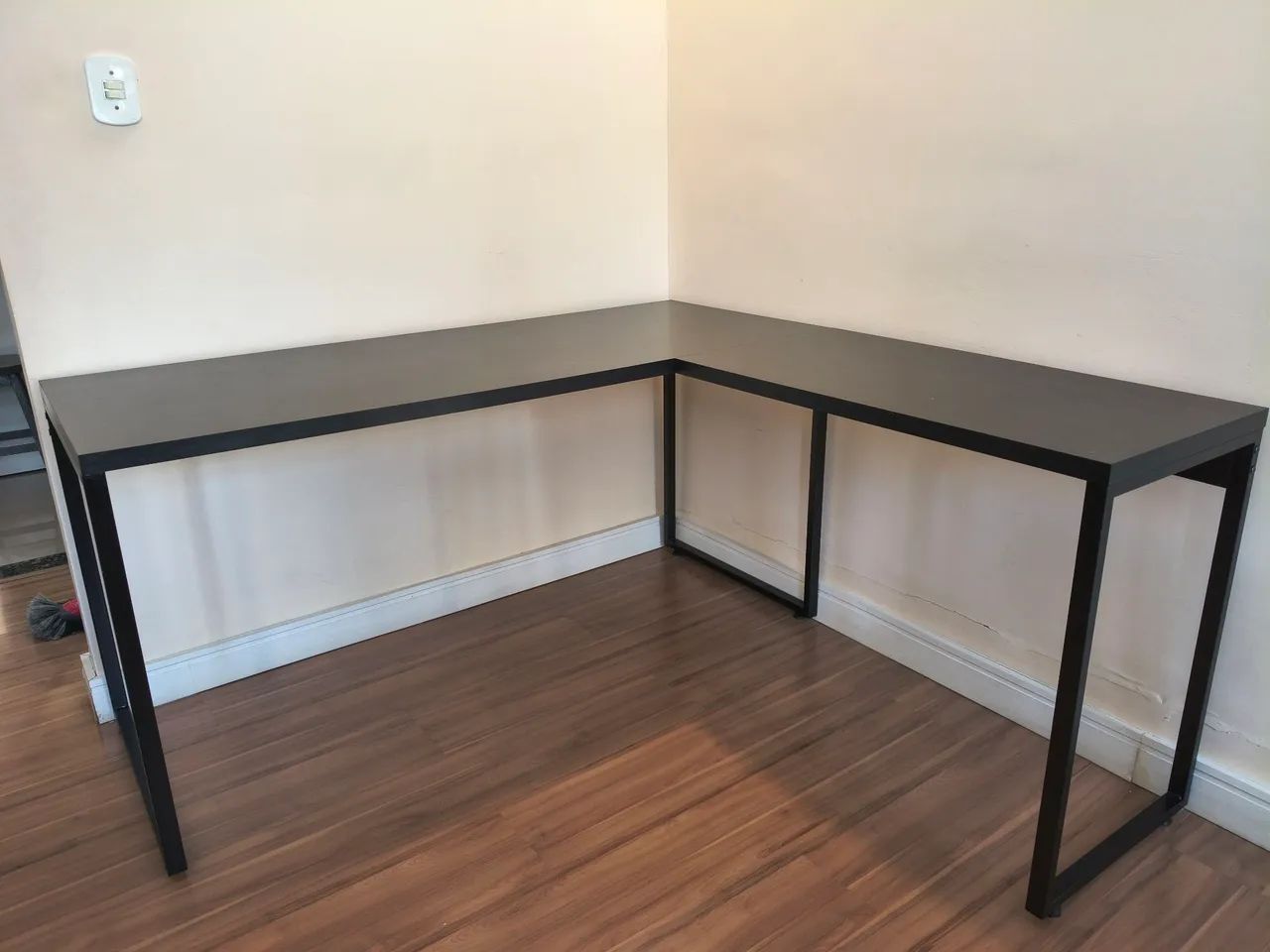 Mesa em L - Estilo Industrial 