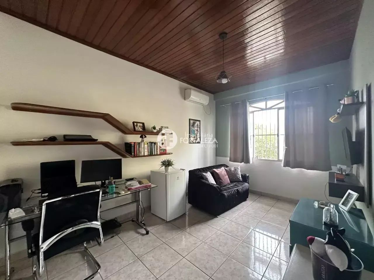 CASA COMERCIAL LOCALIZADA NO BOSQUE - Foto 4