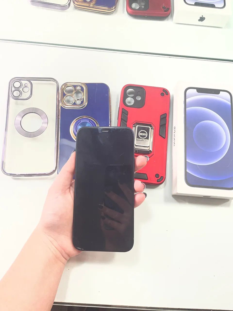 Iphone 12 - ótimo estado 
