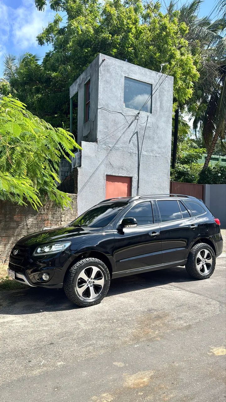 Hyundai Santa 2012