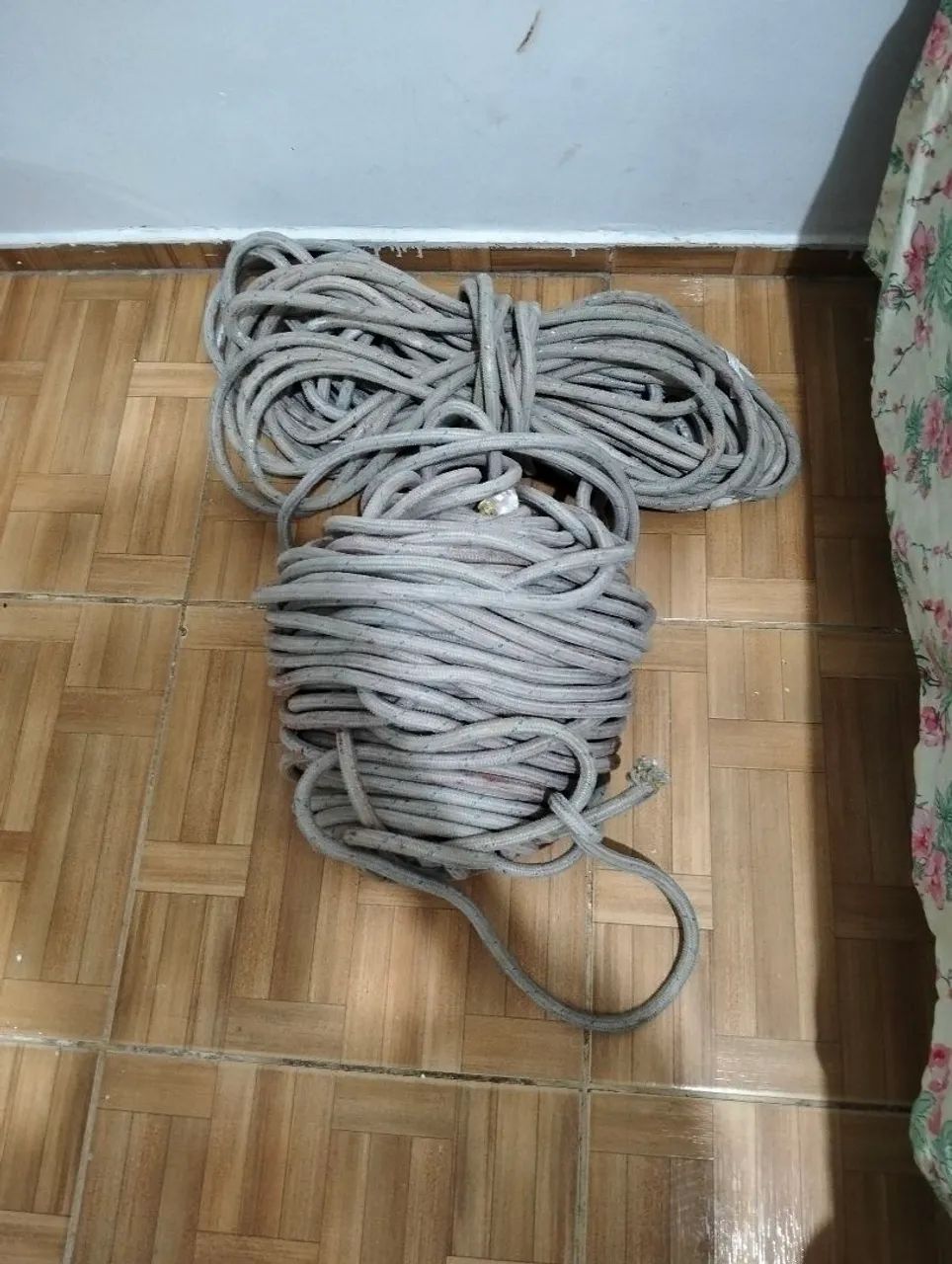 Cadeirinha completa com trava que é de corda - Foto 4