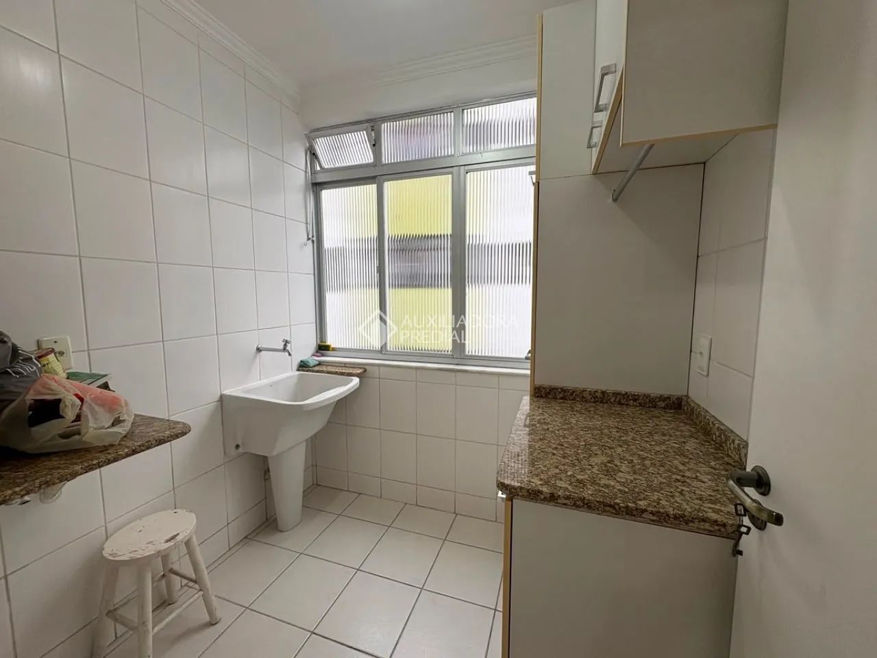 Apartamento totalmente reformado para locação no Estreito - Foto 5