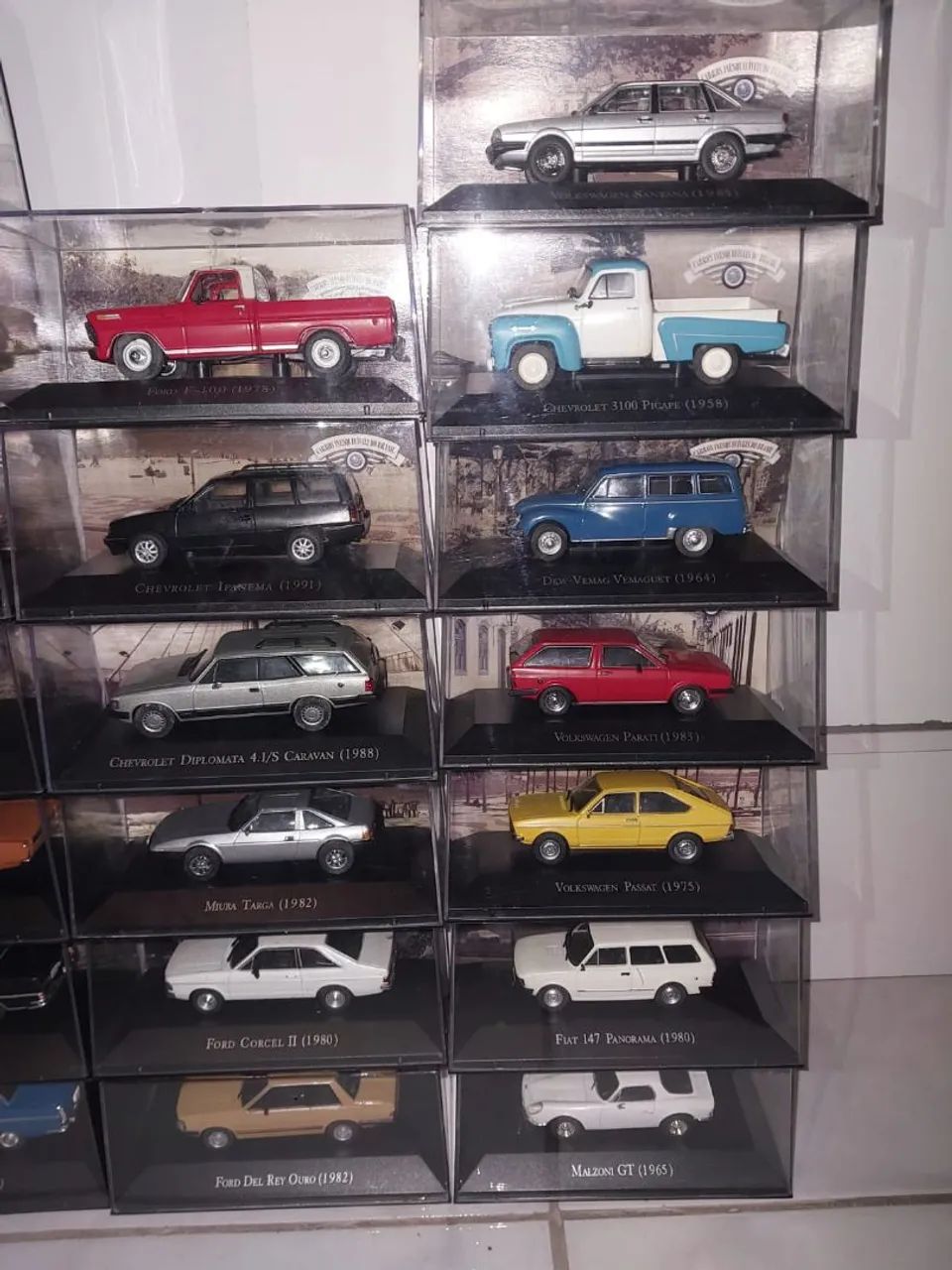 Coleç ão carros miniaturas. - Foto 2