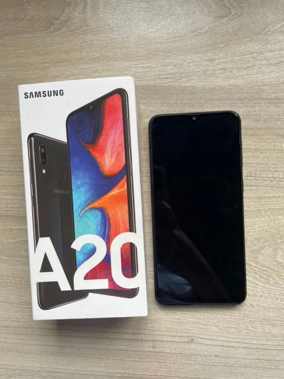 Samsung Galaxy A20 32GB Usado + Caixa - Foto 2