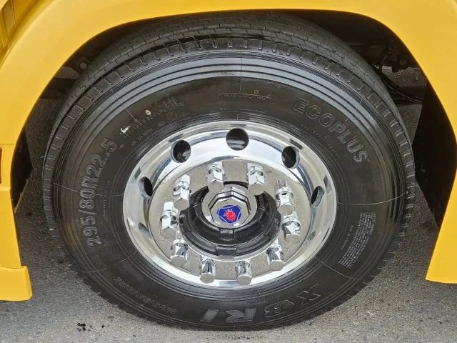 Scania R460 SUPER 4x2 Ano 24 Automático Geladeira Farol de teto e grade carenagem lateral - Foto 7