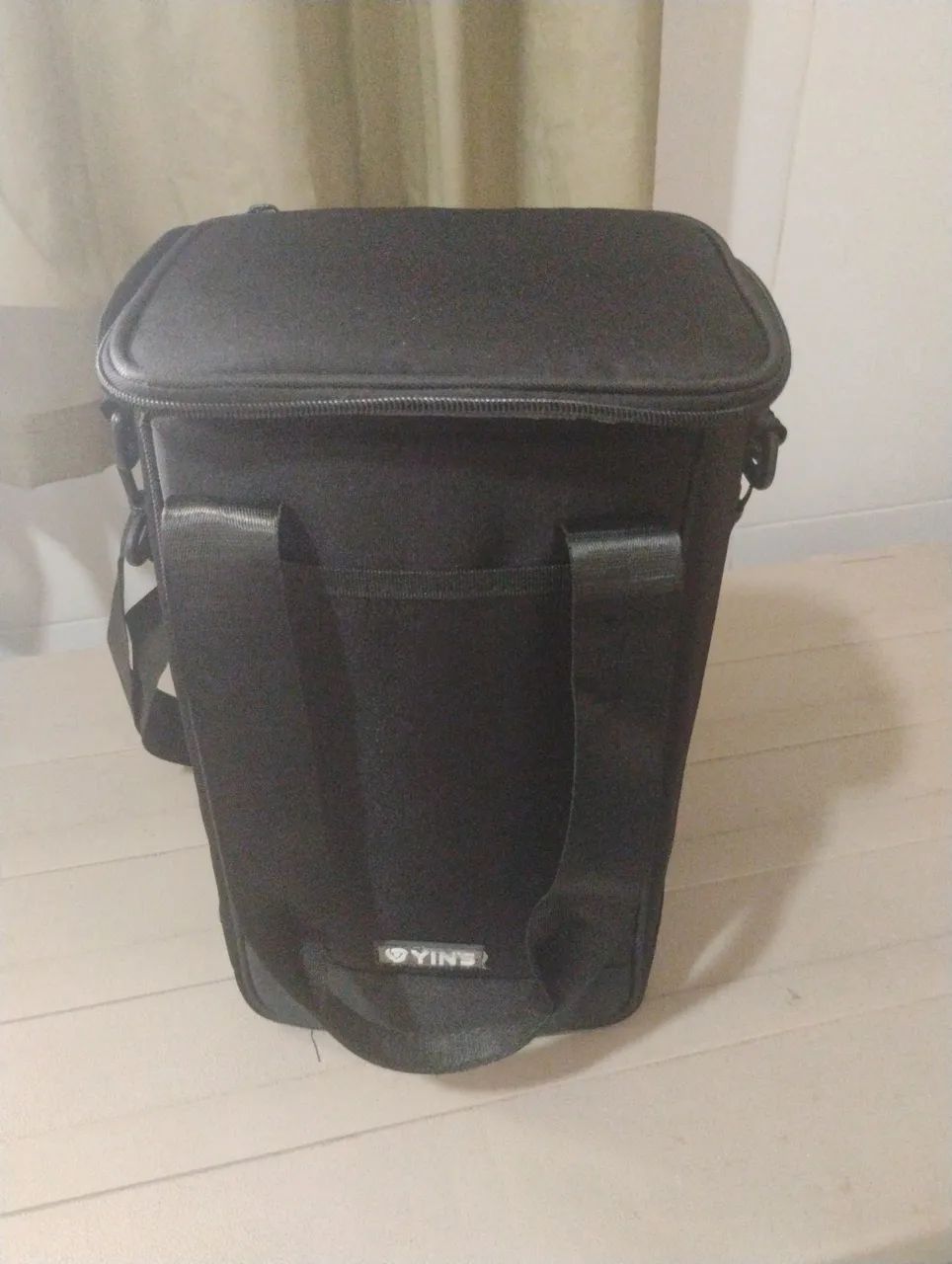 Bolsa Térmica / Lancheira Yin's Preta com Alça Tiracolo - Foto 2
