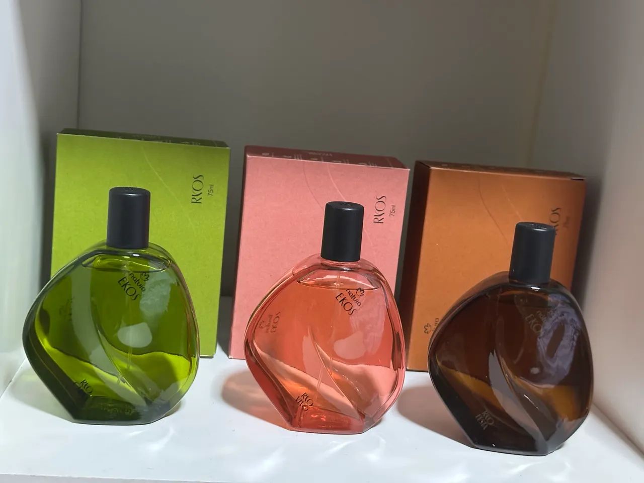  Perfumes Natura Ryos  e  Festa - Foto 3