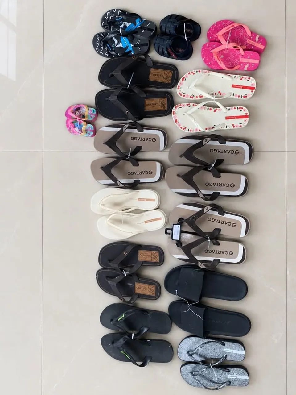 Pares de havaianas 