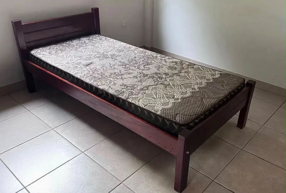 vende-se cama de solteiro  - Foto 4