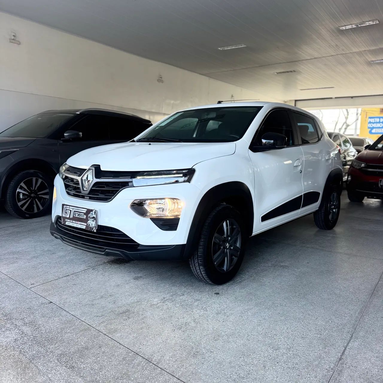 Renault Kwid Intense 1.0 Flex 12V 5P Mec. 2026 - Foto 2