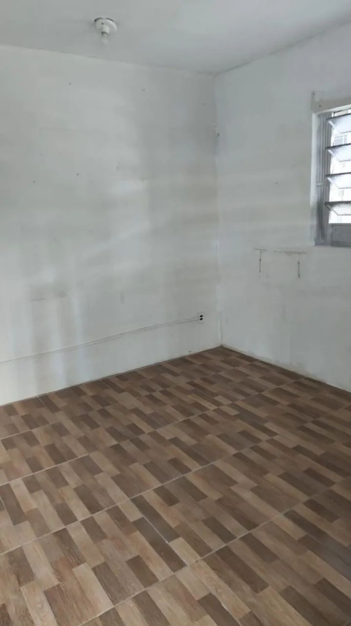 Alugo sala/loja comercial em casa amarela  - Foto 3