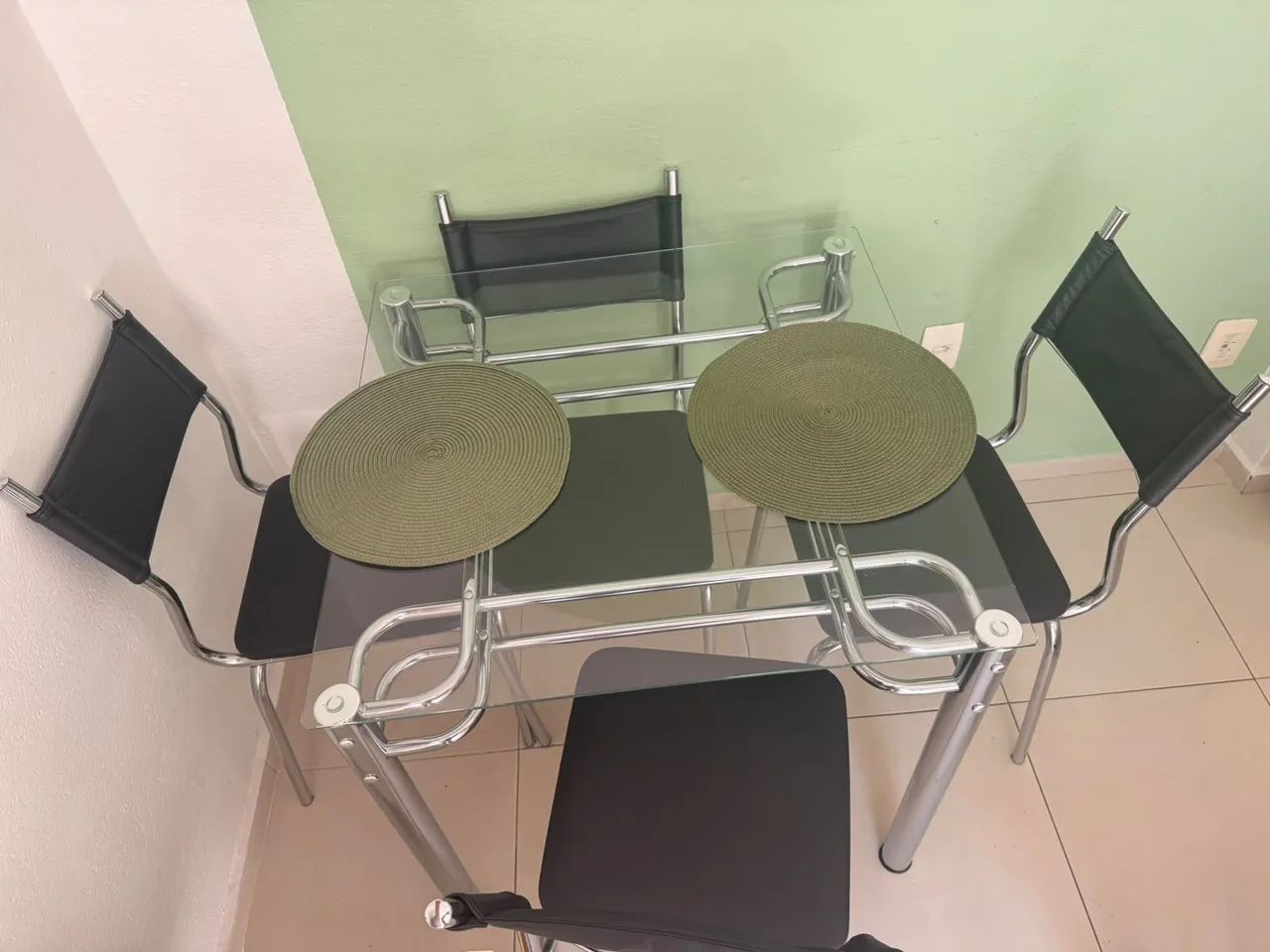 Mesa de inox 4 cadeiras - Foto 2