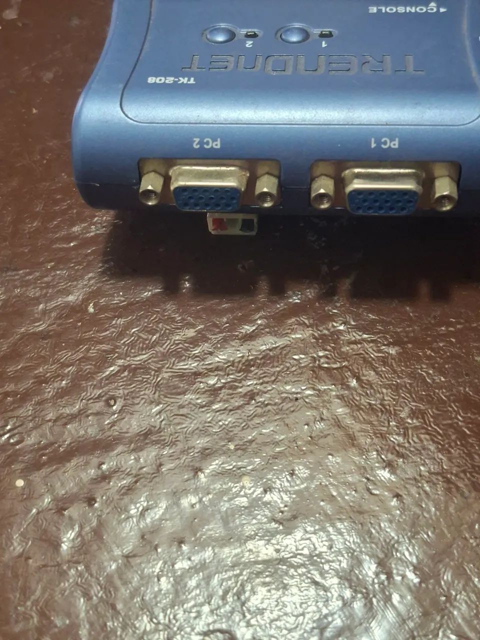  Chaveador Trendnet TK-208 KVM Switch azul - Foto 2