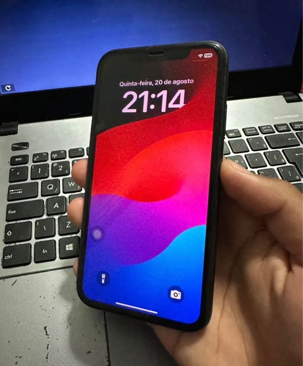 iPhone 11