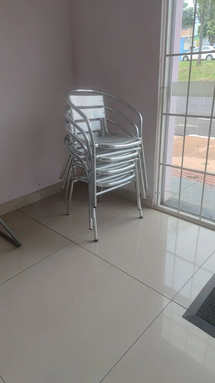 3 mesa e 12 cadeira aluminio - Foto 3
