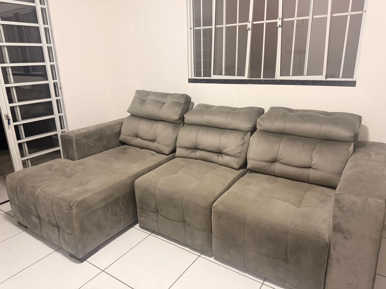 Sofá Retrátil 3 Lugares 