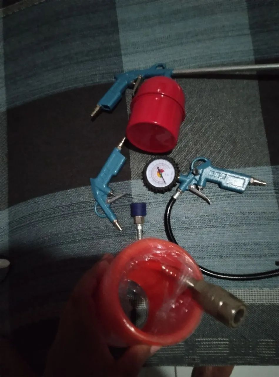 Professional paint spray gun kit, brand new and never used