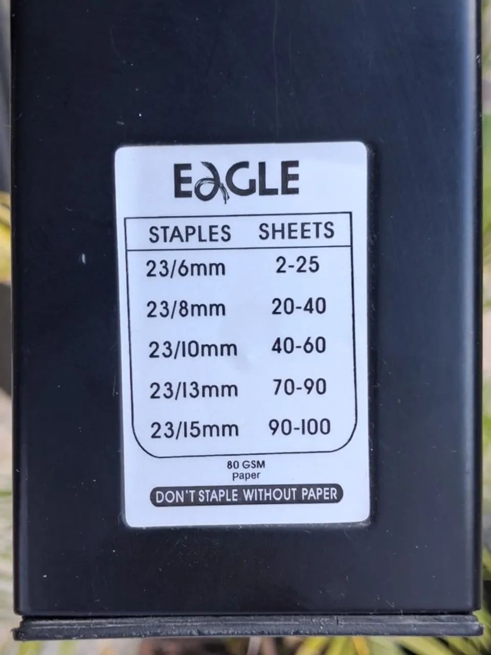 Grampeador profissional Eagle 938 para até 100 folhas. - Foto 3