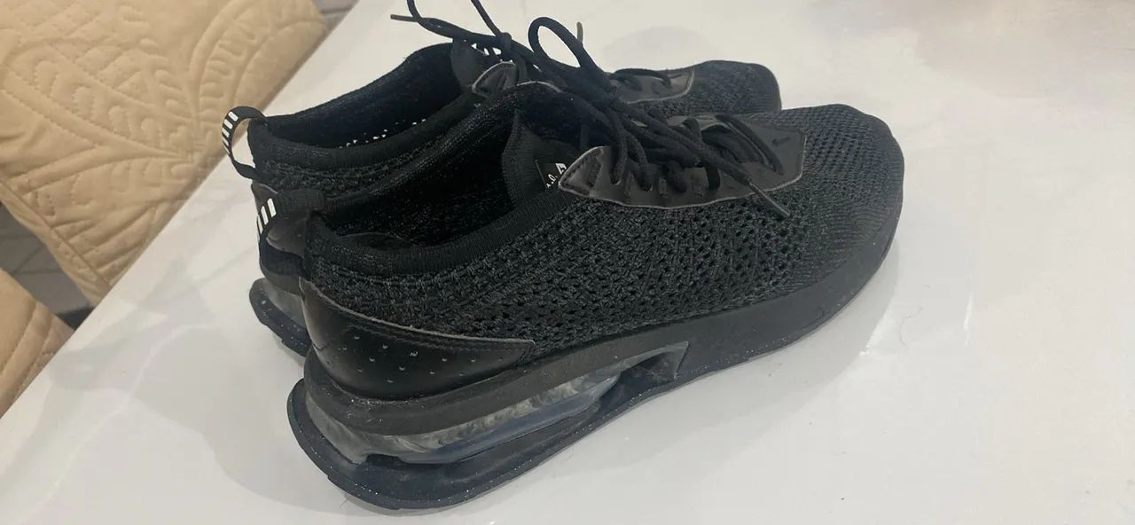 Vendo air max flyknit em gel - Foto 5
