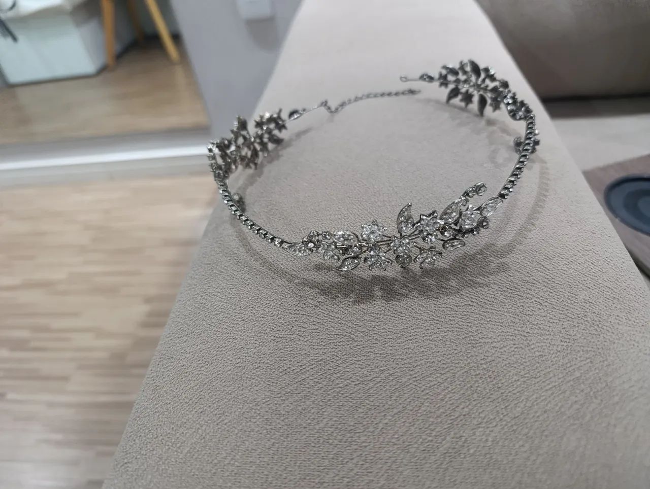 Tiara para noivas - debutante - formandas  - Foto 5