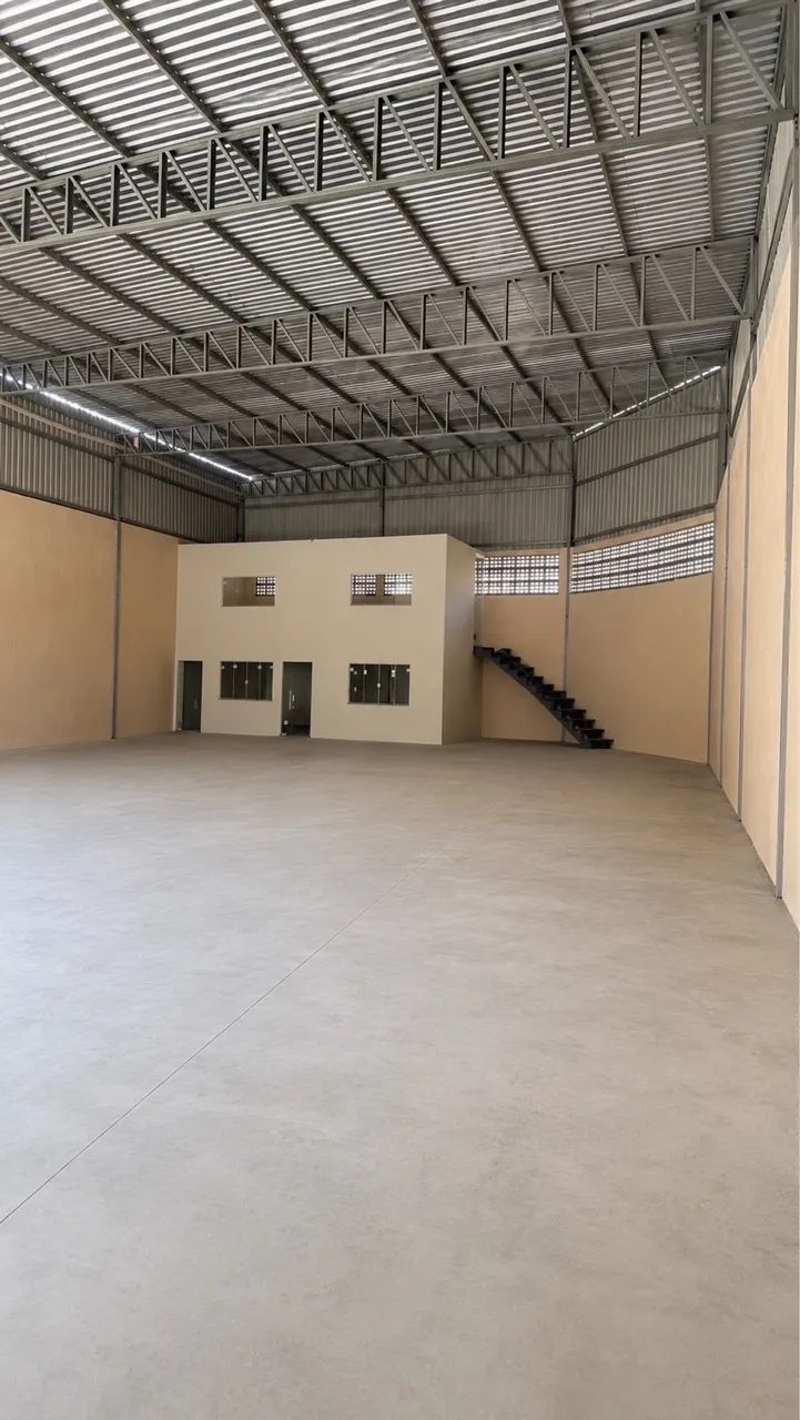 Galpão Comercial Novo - 600 m² | Rodovia Leste-Oeste - Foto 2
