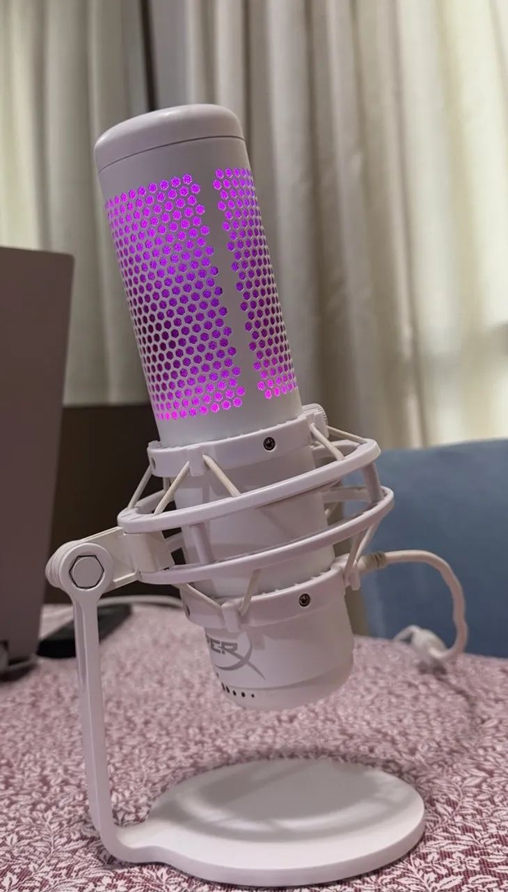 Microfone QuadCast HyperX S RGB Branco