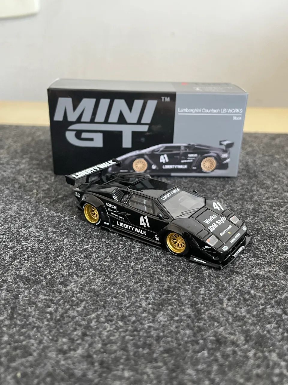 Mini Gt Lamborghini Coutach Lb-works black 1081 lbwk - Hobbies e