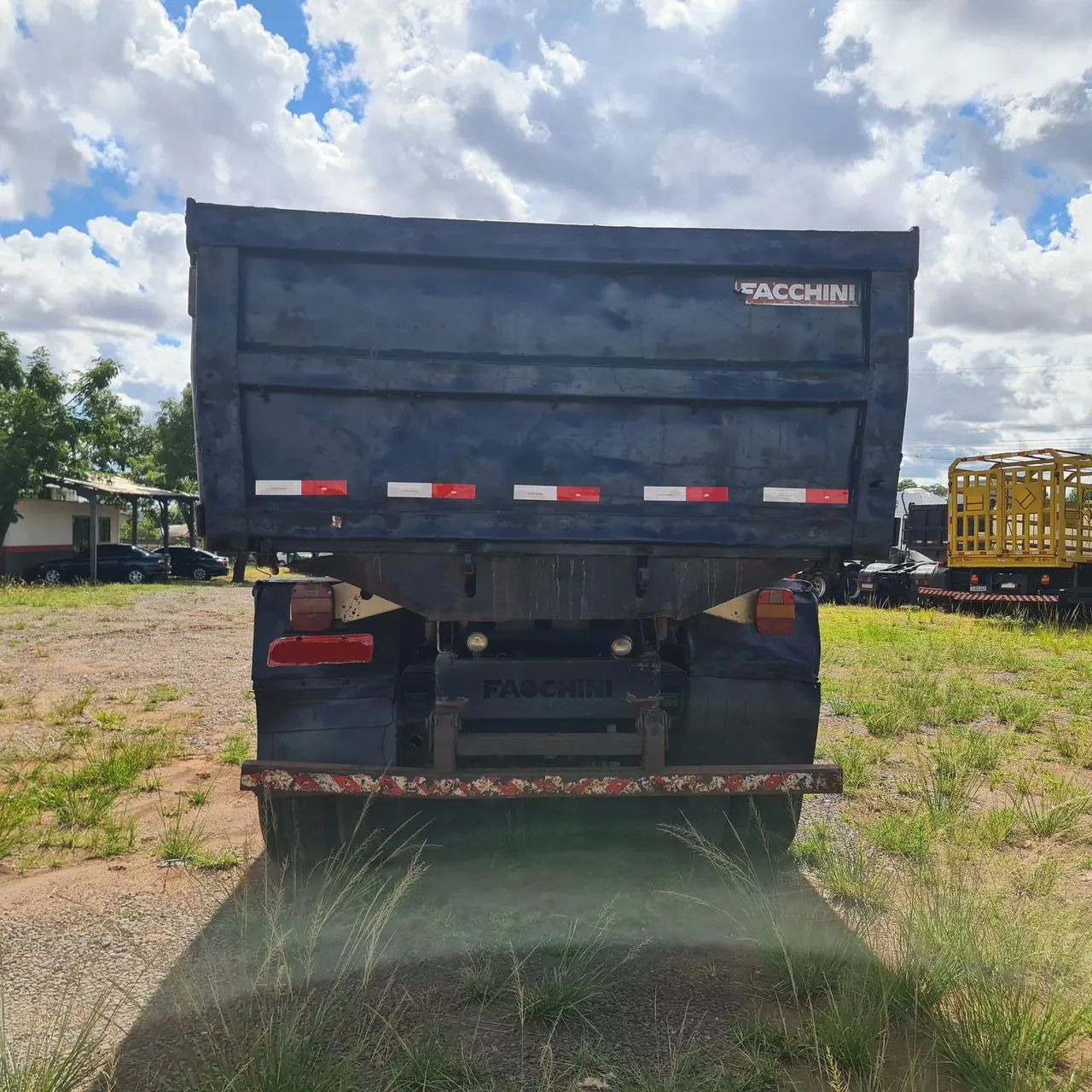Ford Cargo 2422 Caçamba  - Foto 6