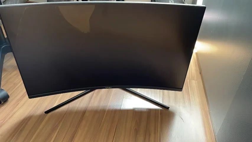 Monitor Husk  Haillstorm 31,5