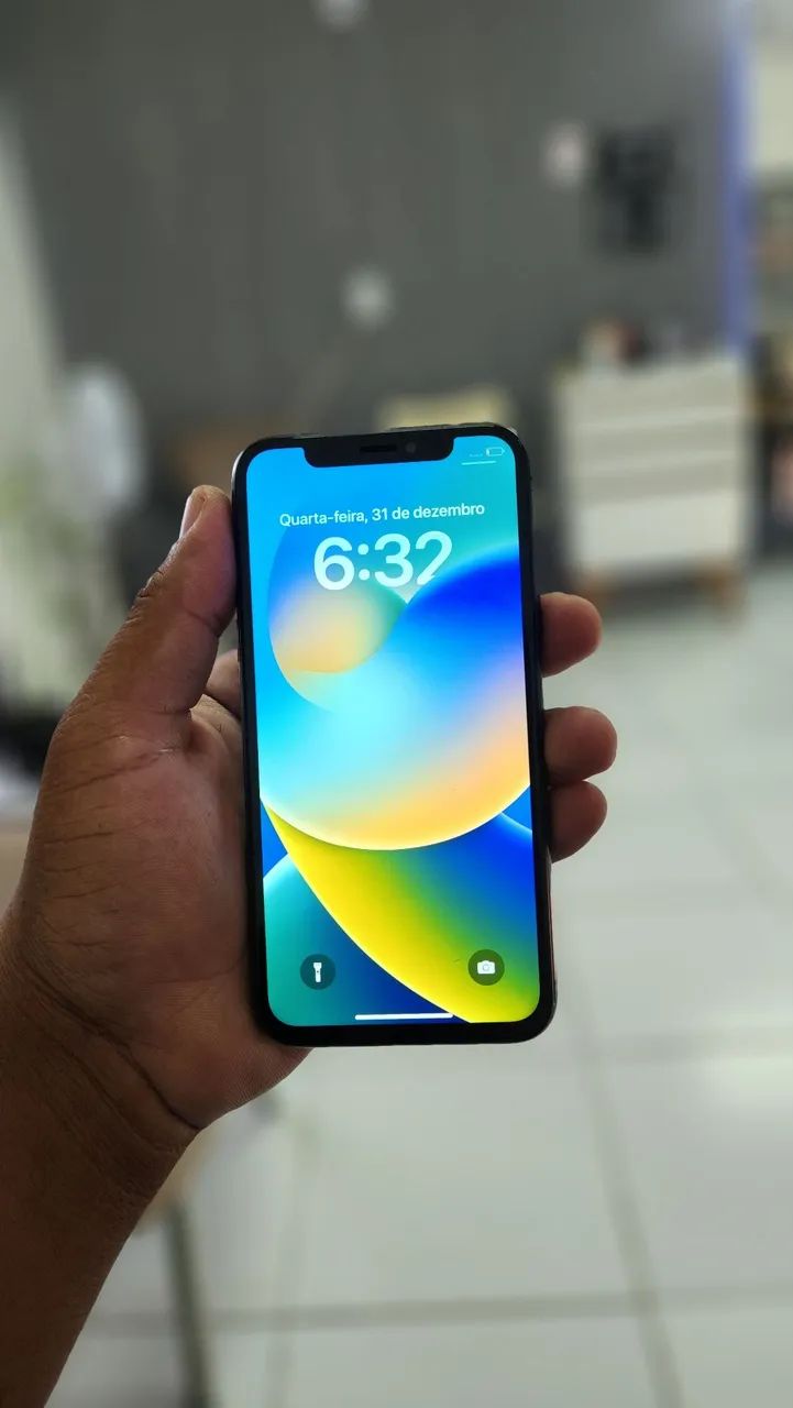 iPhone 64GB - Tela Intacta (Acompanha Capinha) - Foto 2