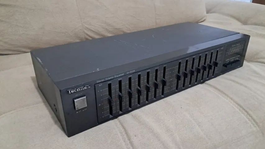 Equalizador Technics SH8028 - Foto 2