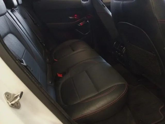 Jaguar E-Pace First Edition 2.0 AWD 249cv Aut. 2018 - Foto 2