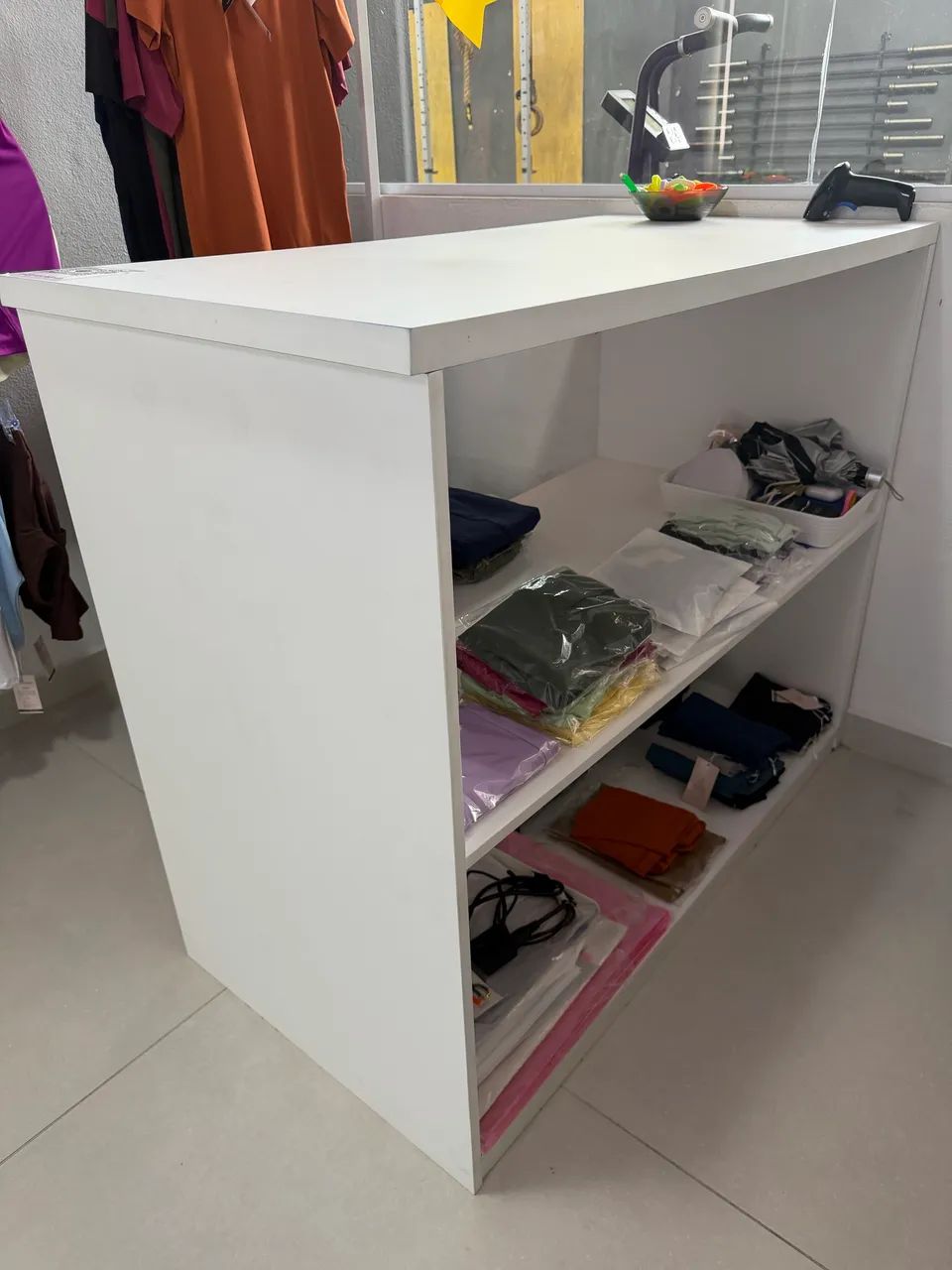 Vendo móveis planejados para loja de roupa!  - Foto 4