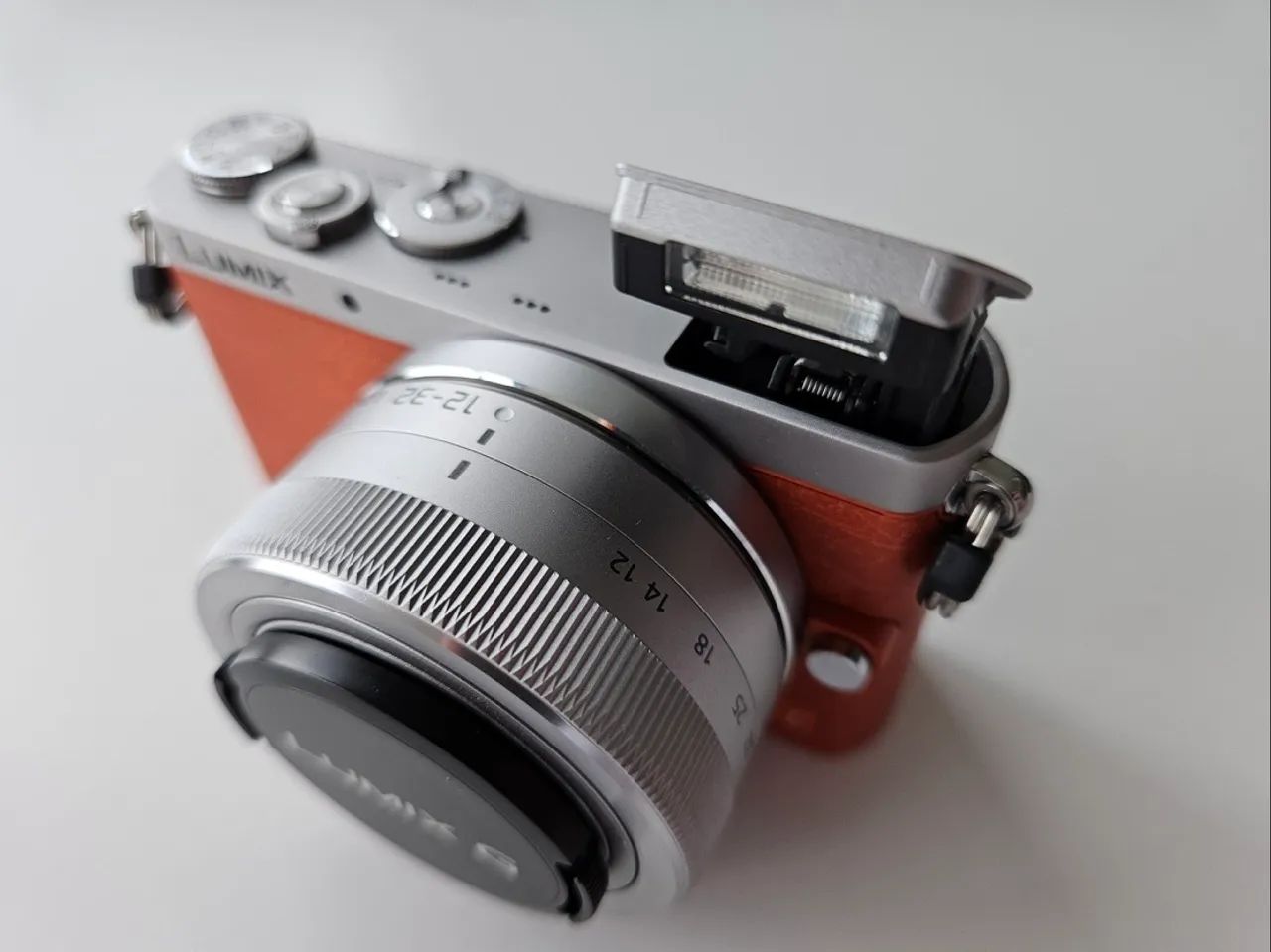 Câmera Panasonic Lumix gm1 micro four thirds impecável 