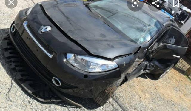 Renault Fluence sucata