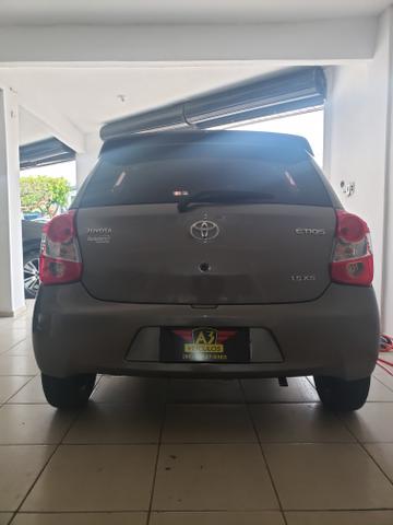 Toyota etios 1.5 XS faz 12 km/L - Foto 6