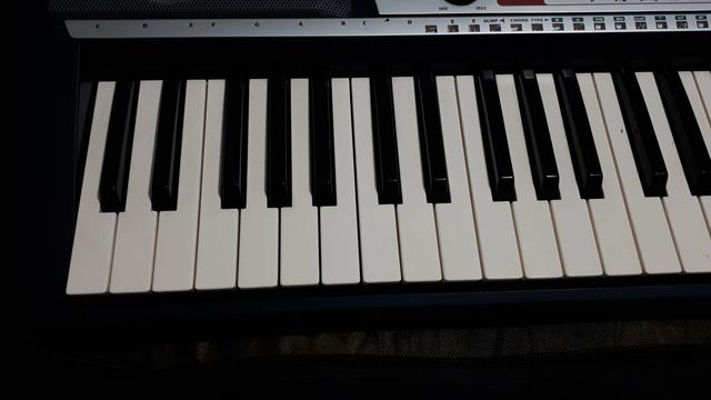 Teclado Yamaha - Foto 4
