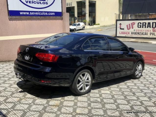 Volkswagen Jetta Highline 2.0 Tsi Tiptronic - 2016 - Foto 12