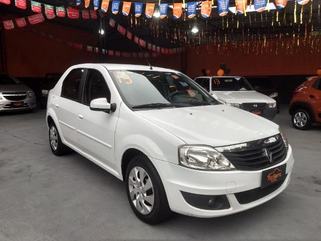 Renault - Logan Exp