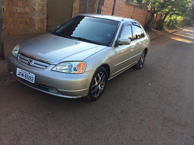 Civic 2001 automático,tudo funcionando,ar condicionado gelando!!! - Foto 5