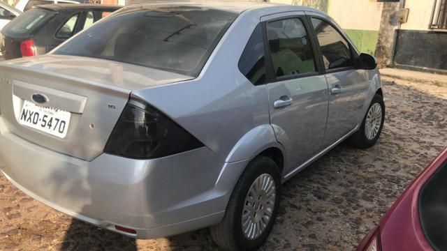 Fiesta sedan 1.6 12/13 - Foto 3